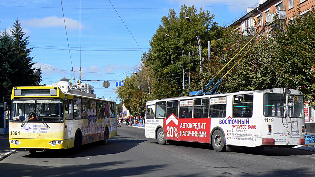 Брянск, ЗиУ-682Г-016 (018) № 1094; Брянск, ЗиУ-682Г-016 (012) № 1119