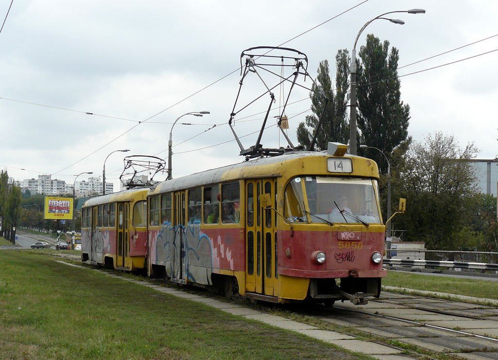 Киев, Tatra T3SU № 5858