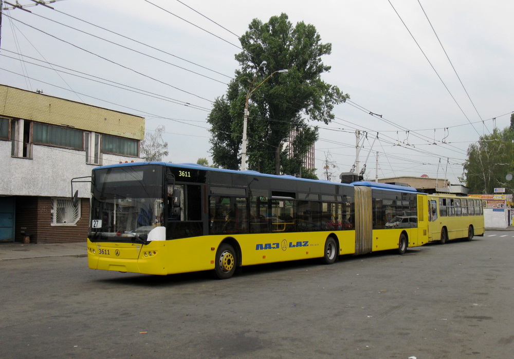 Kiova, LAZ E301D1 # 3611