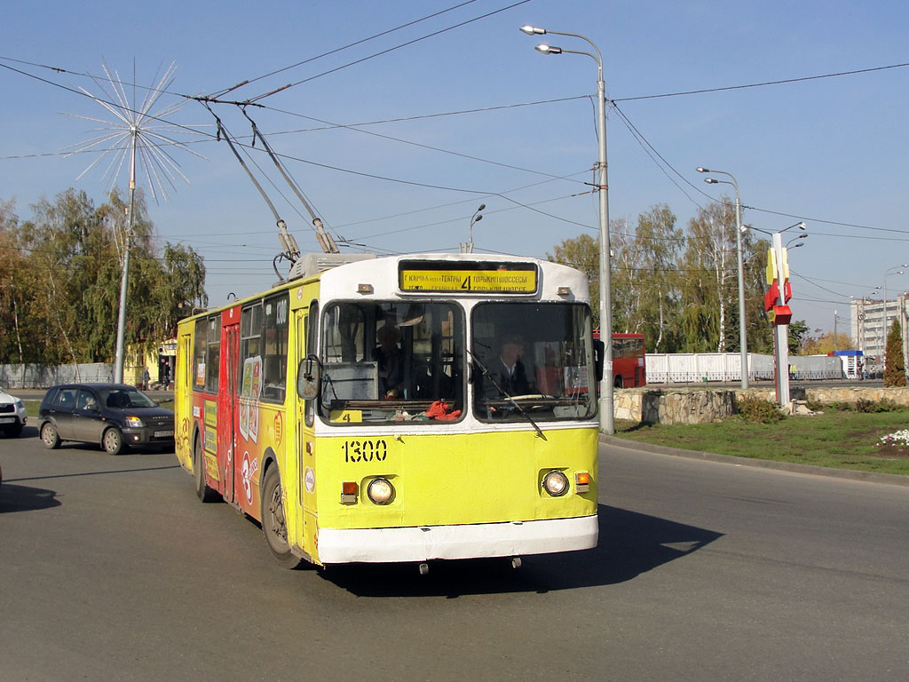 Казань, ЗиУ-682В № 1300