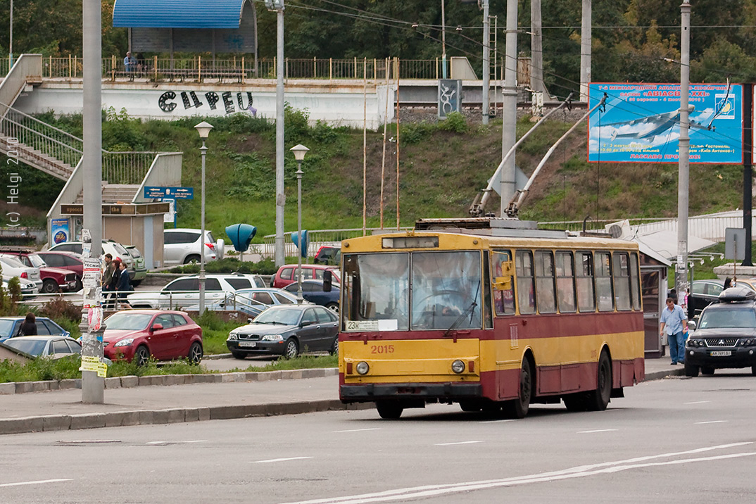Киев, Škoda 14Tr02/6 № 2015 Киев, Škoda 14Tr02/6 № 2015