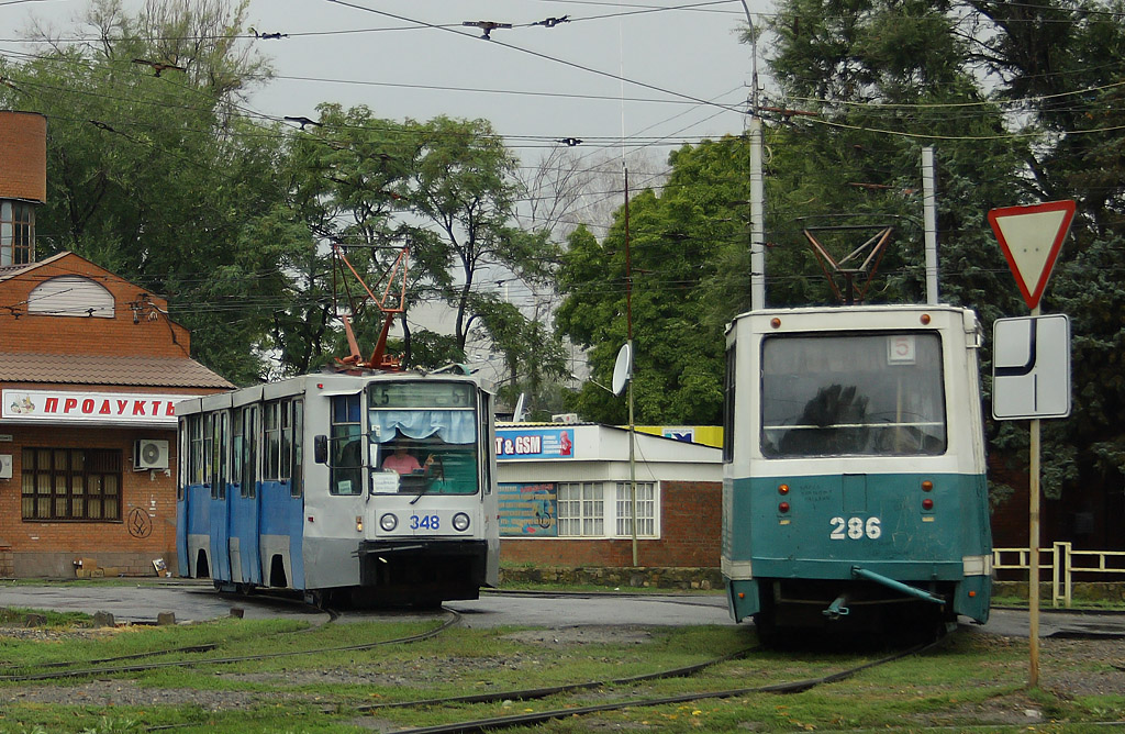 Taganrog, 71-608K č. 348; Taganrog, 71-605 (KTM-5M3) č. 286