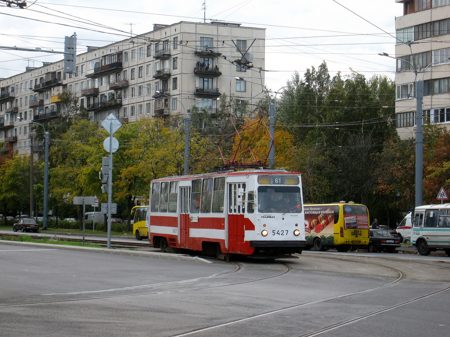 Saint-Petersburg, LM-68M № 5427