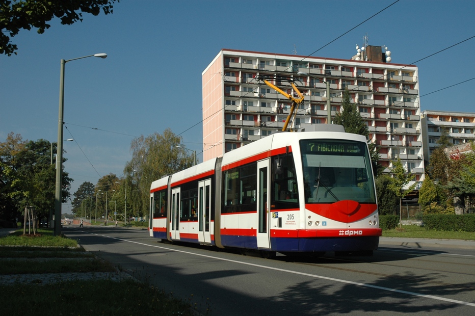 Olomouc, Inekon 01 Trio Nr. 205