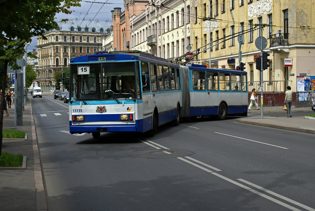 Рига, Škoda 15Tr02/6 № 13135