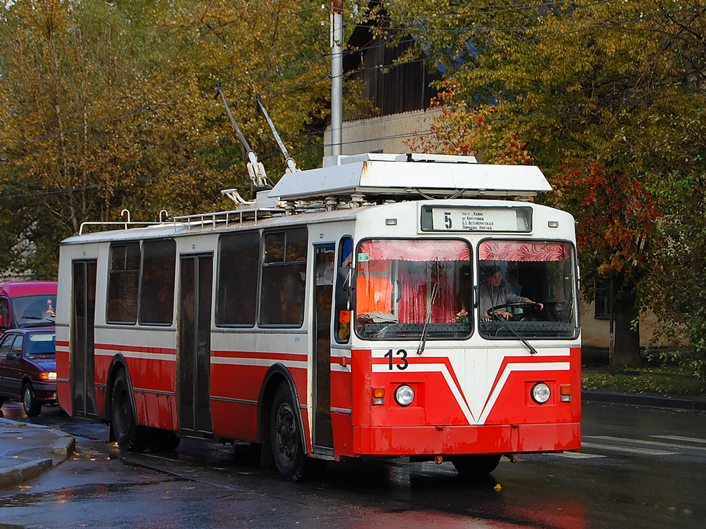 Великий Новгород, ЗиУ-682 КР Иваново № 13