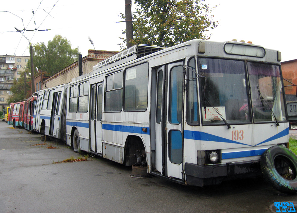 Луцк, ЮМЗ Т1 № 193
