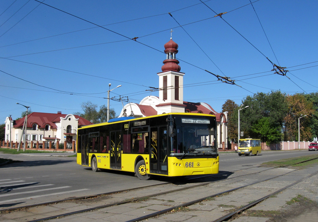 Krivijriha, LAZ E183D1 № 661