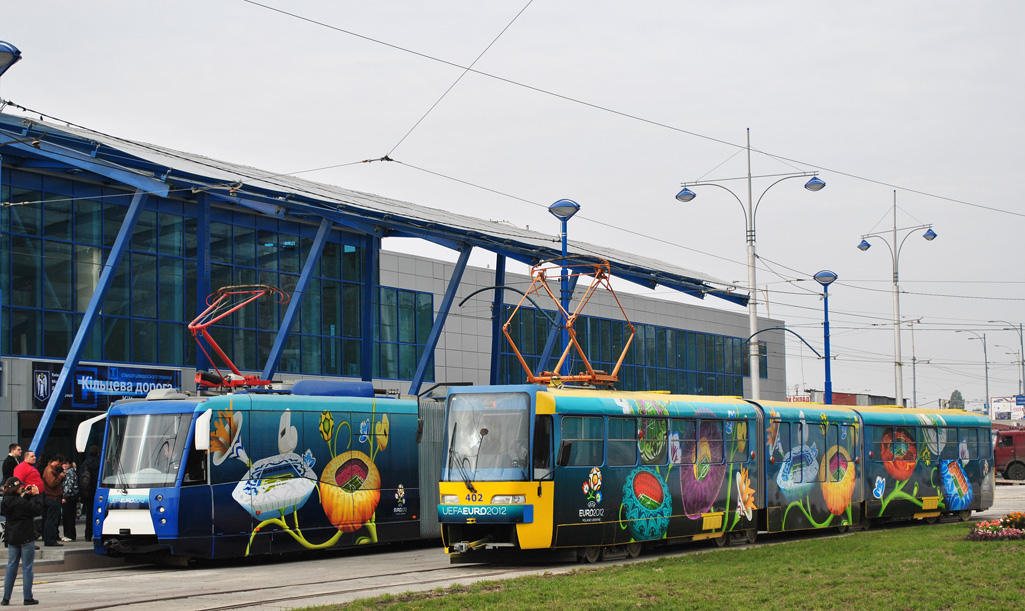 Киев, KT3UA № 402; Киев — Открытие скоростного трамвая 16.10.2010