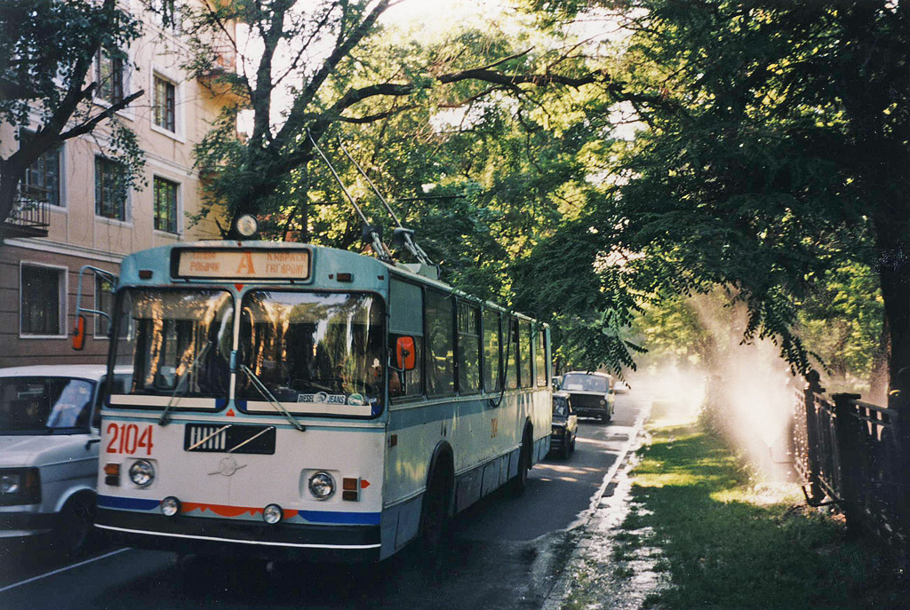 Днепр, ЗиУ-682ГН № 2104; Днепр — Исторические фотографии: Серии иностранных авторов