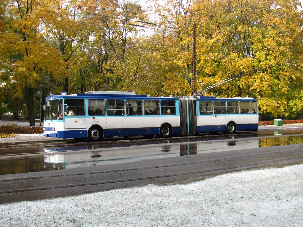 Рига, Škoda 15Tr02/6 № 13070