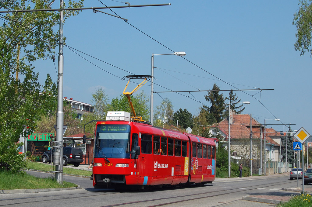 Братислава, Tatra K2S № 7128