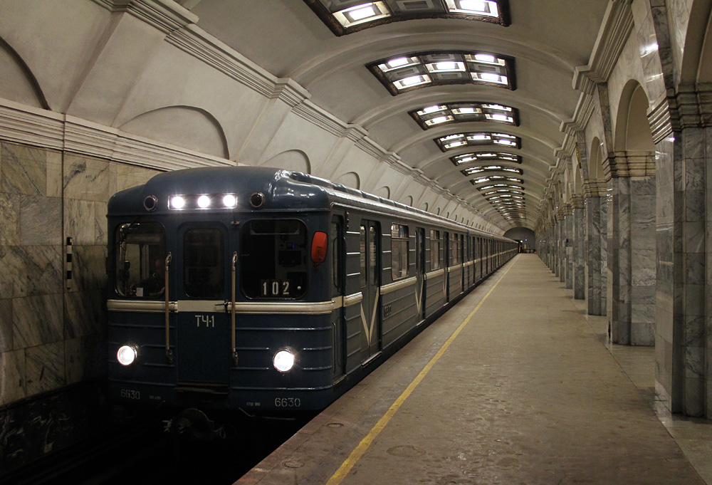 Sankt Petersburg, Ema-502 Nr. 6630; Sankt Petersburg — Metro — Line 1