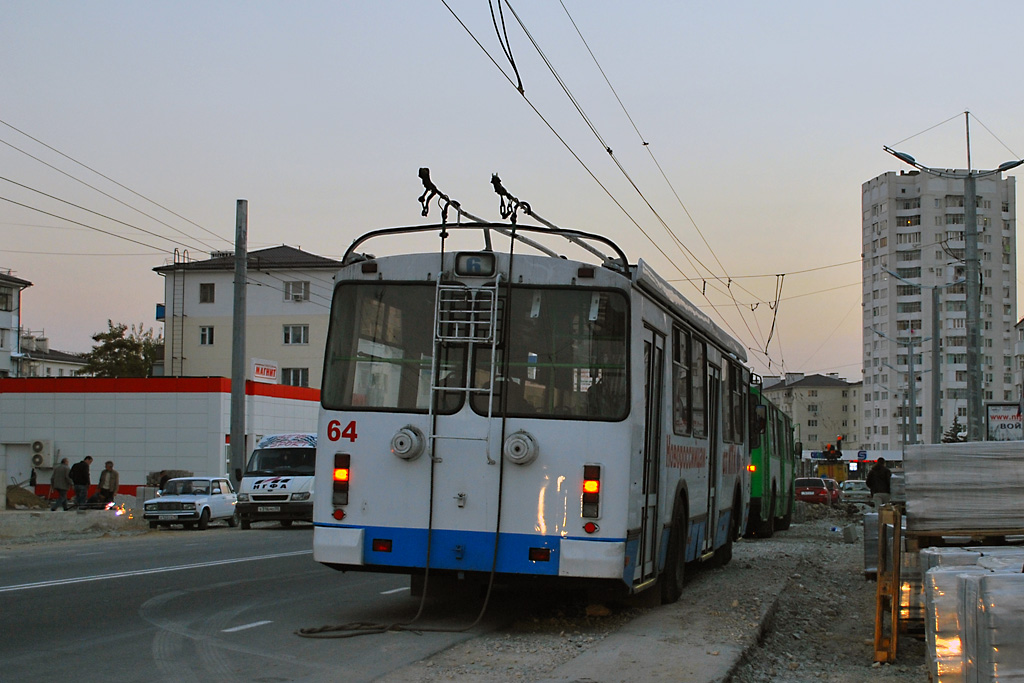 Новороссийск, ЗиУ-682Г-016.04 № 64