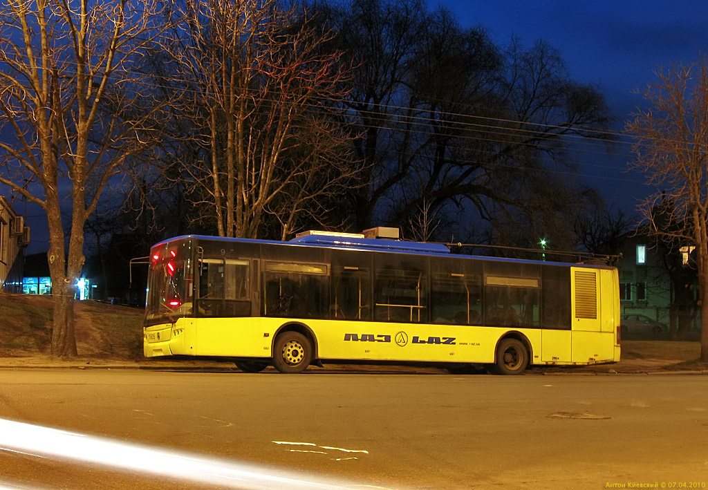 Kiev, LAZ E183D1 Nr. 1905