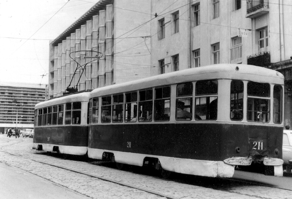 Tbilisi, KTM-2 Nr 207; Tbilisi, KTP-2 Nr 211; Tbilisi — Old photos and postcards — tramway