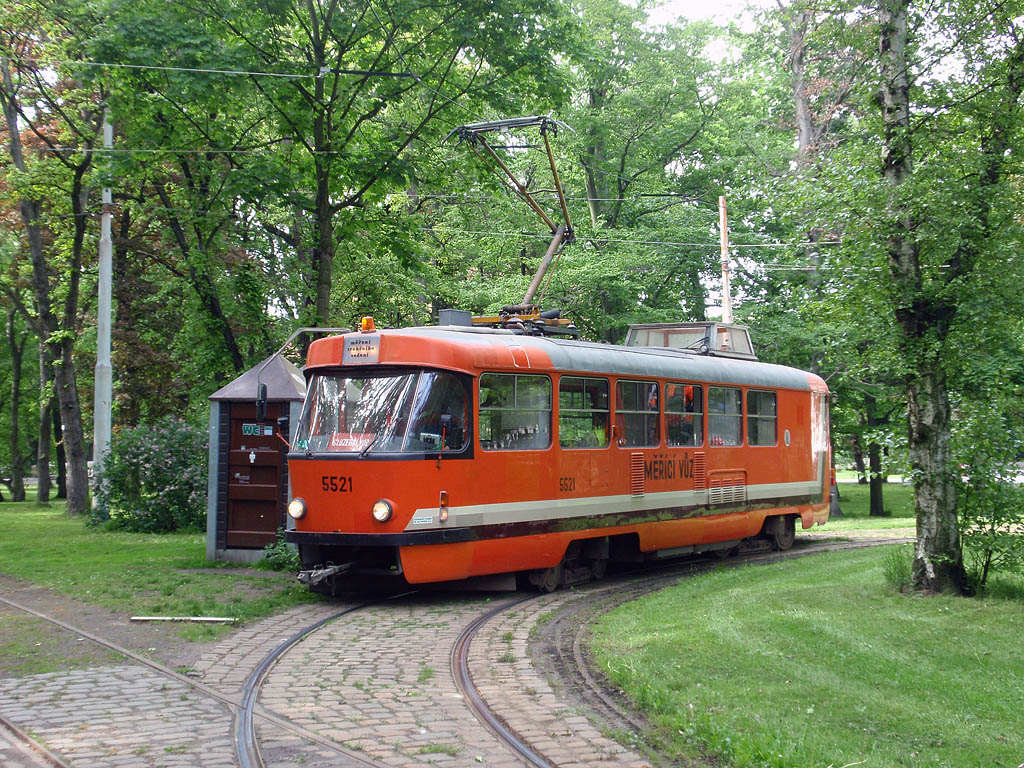 Прага, Tatra T3 № 5521