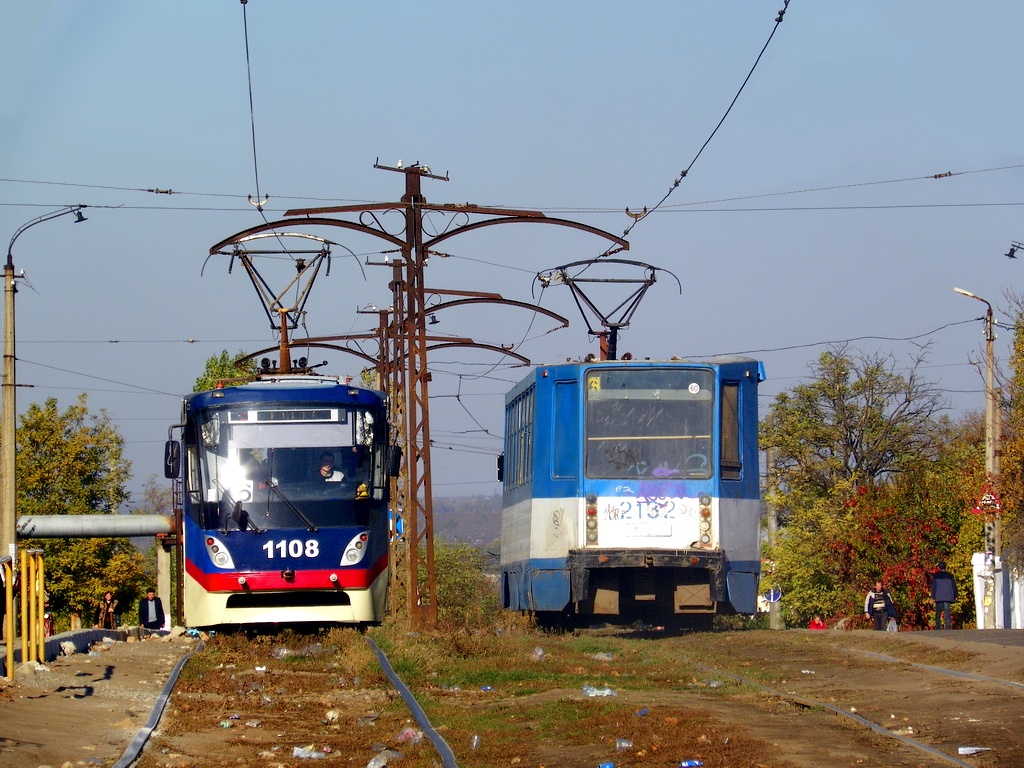 Николаев, К1 № 1108; Николаев, 71-608К № 2132