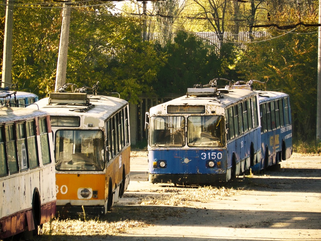 Николаев, ЗиУ-682В-012 [В0А] № 3130; Николаев, ЗиУ-682Г [Г00] № 3150; Николаев — Разные фотографии