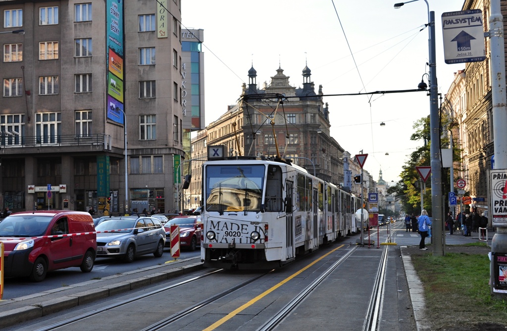 Прага, Tatra KT8D5 № 9020