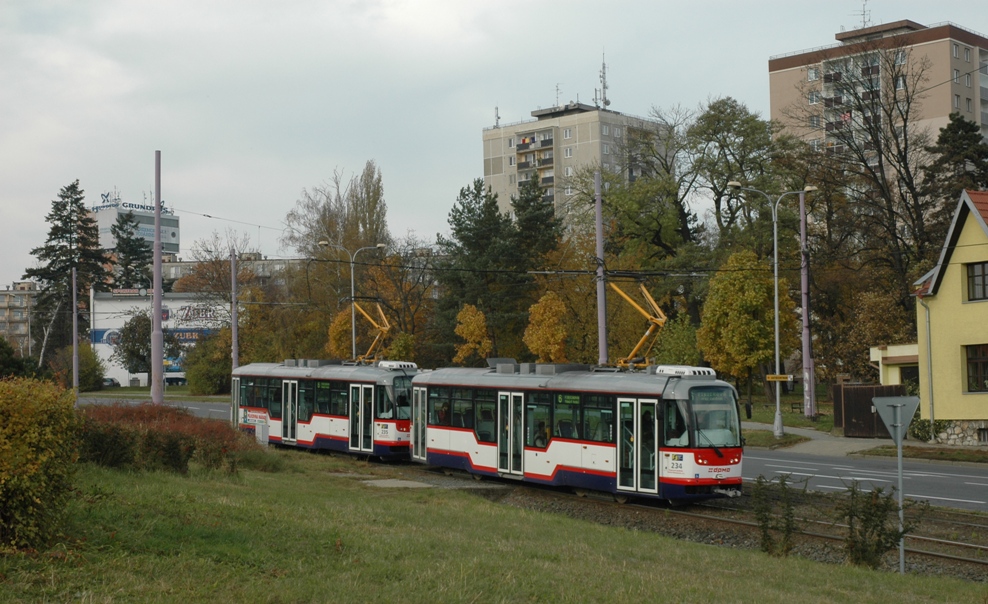 Оломоуц, Vario LFR.E № 234; Оломоуц, Vario LFR.E № 235 Оломоуц, Vario LFR.E № 234; Оломоуц, Vario LFR.E № 235