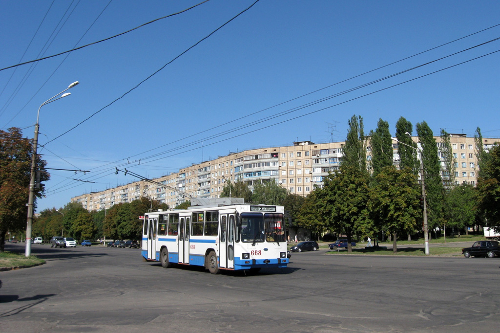 Кривой Рог, ЮМЗ Т2 мод. 7 № 668