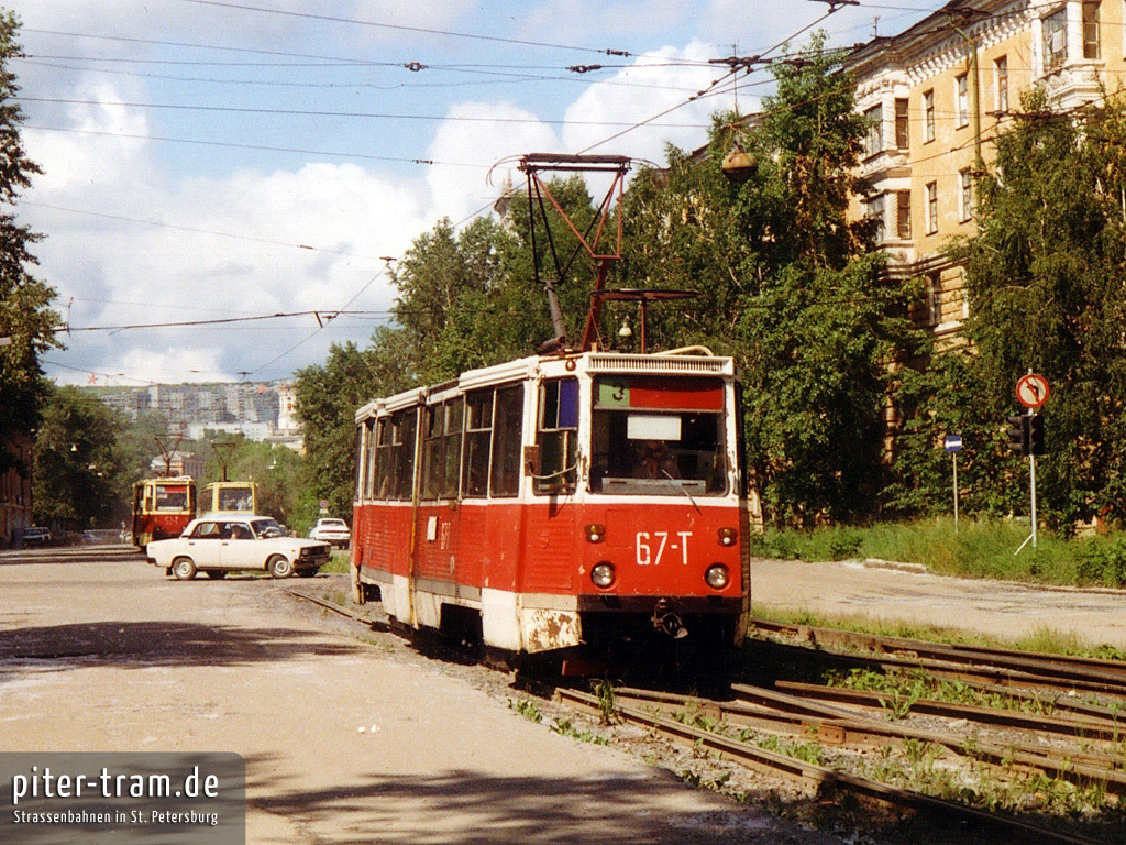 Златоуст, 71-605А № 67; Златоуст, 71-605 (КТМ-5М3) № 52