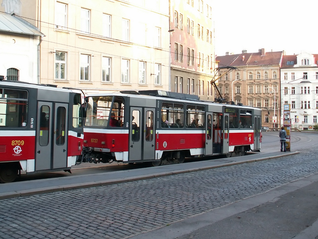 Прага, Tatra T6A5 № 8727