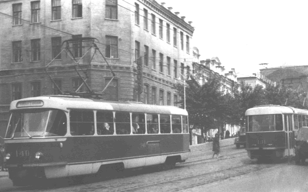 Курск, Tatra T3SU (двухдверная) № 140; Курск, Tatra T3SU (двухдверная) № 131; Курск — Исторические фотографии; Курск — Музей курского городского электротранспорта (КГЭТ)