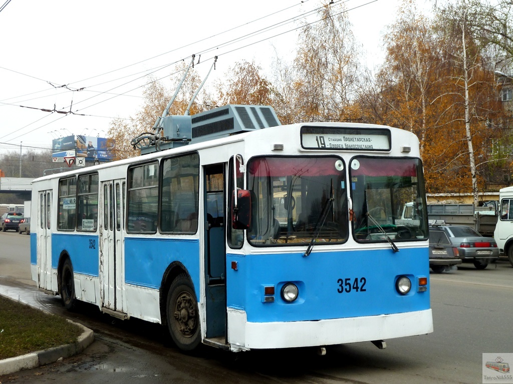 Нижний Новгород, Нижтролл (ЗиУ-682В) № 3542