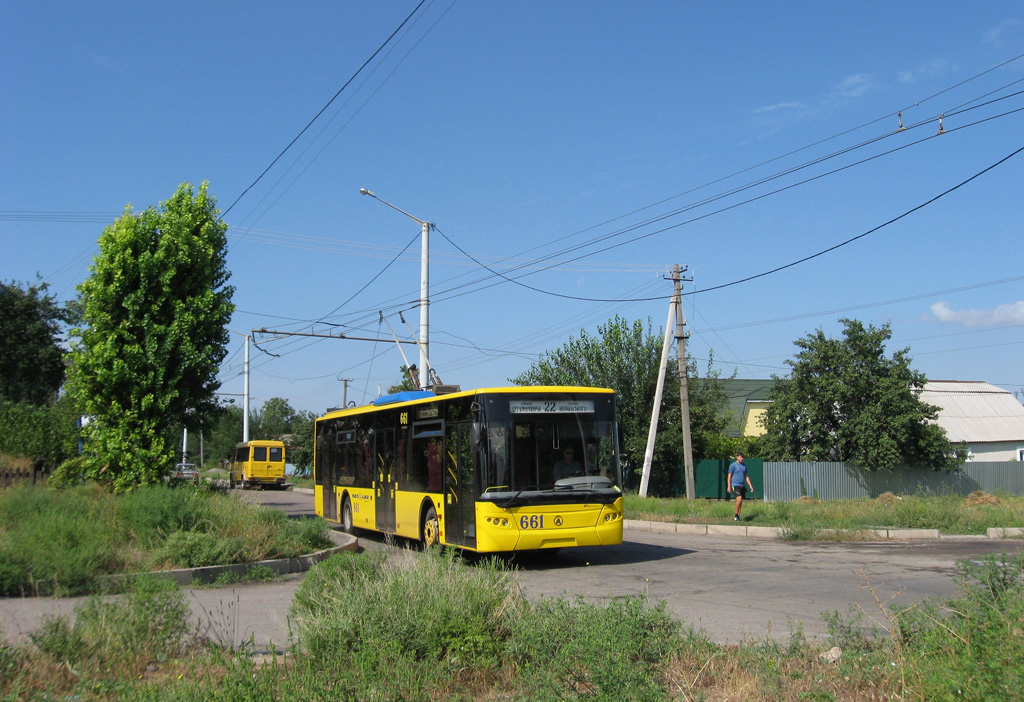 Krivij Rih, LAZ E183D1 č. 661
