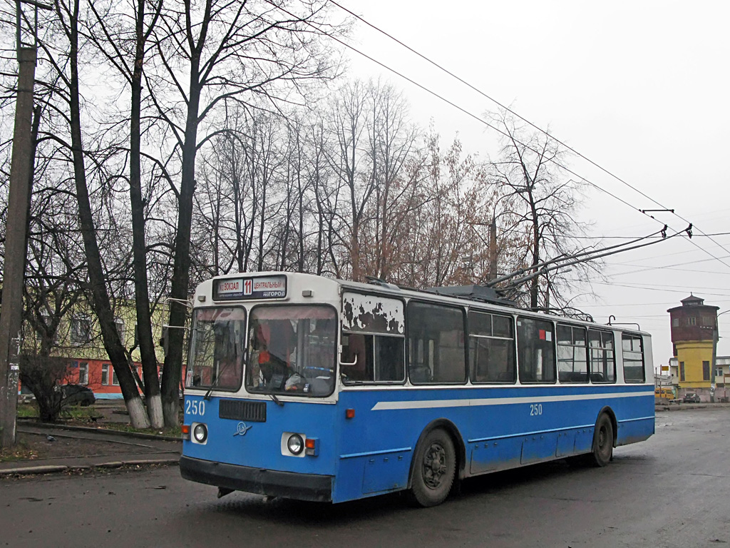 Йошкар-Ола, ЗиУ-682Г [Г00] № 250