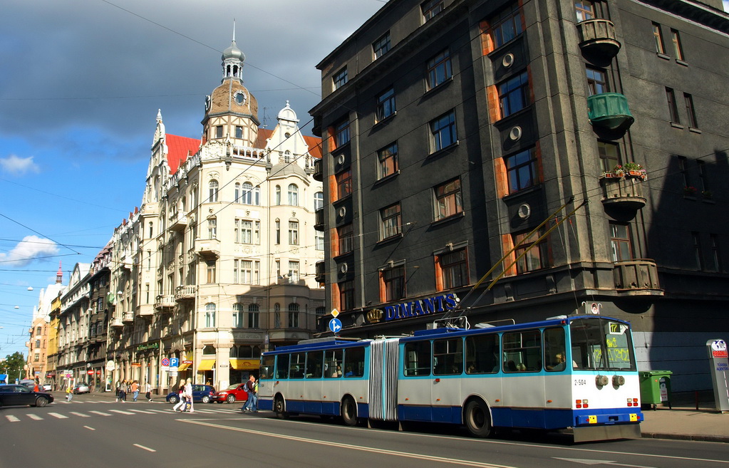 Рига, Škoda 15Tr13/6M № 2-504
