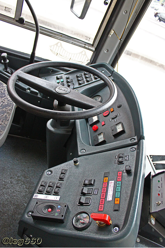 Rostov-sur-le-Don, LiAZ-5280 N°. 334