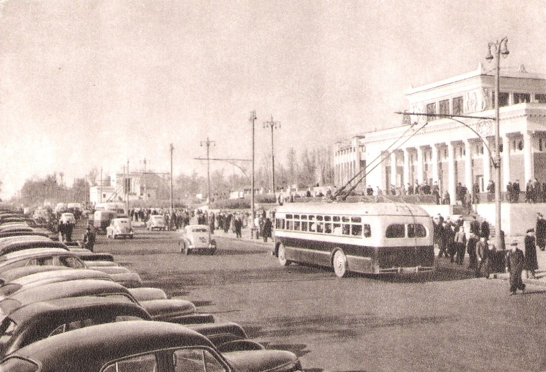 Moscow — Historical photos — Tramway and Trolleybus (1946-1991); Moscow — Metro — [2] Zamoskvoretskaya Line