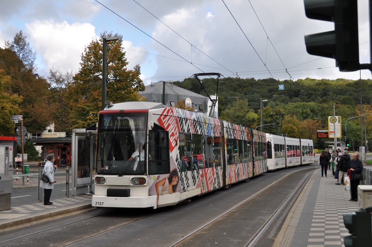 Düsseldorf, Duewag NF6 № 2137