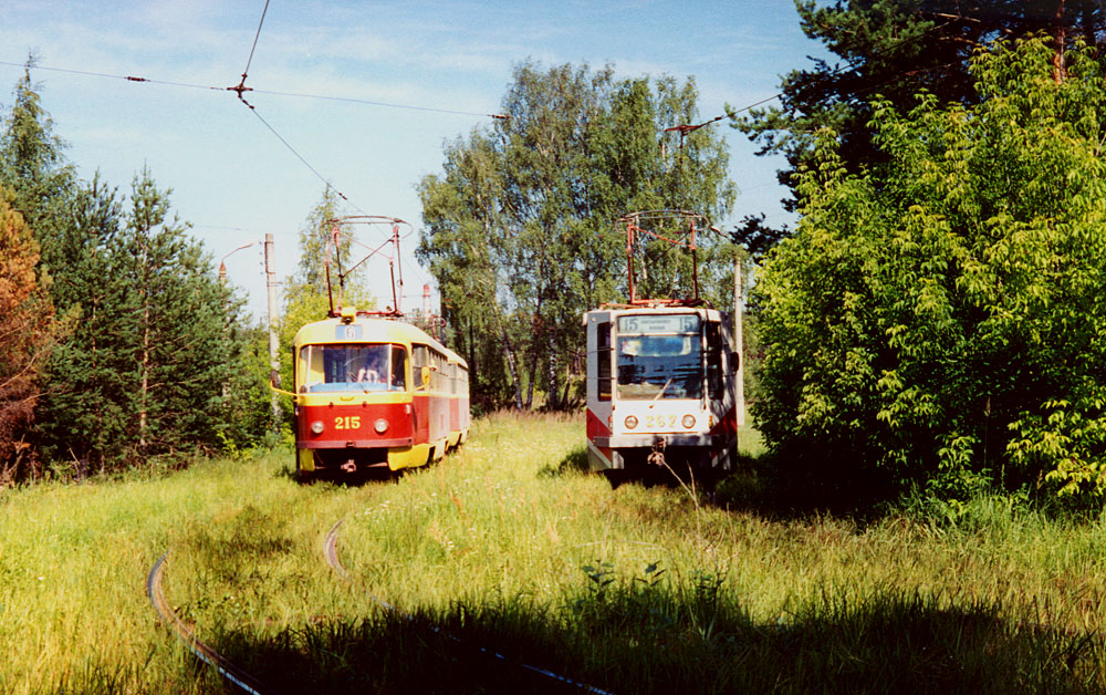 Тверь, 71-608К № 267; Тверь, Tatra T3SU № 215; Тверь — Тверской трамвай в начале 2000-х гг. (2002 — 2006 гг.); Тверь — Трамвайные конечные станции и кольца