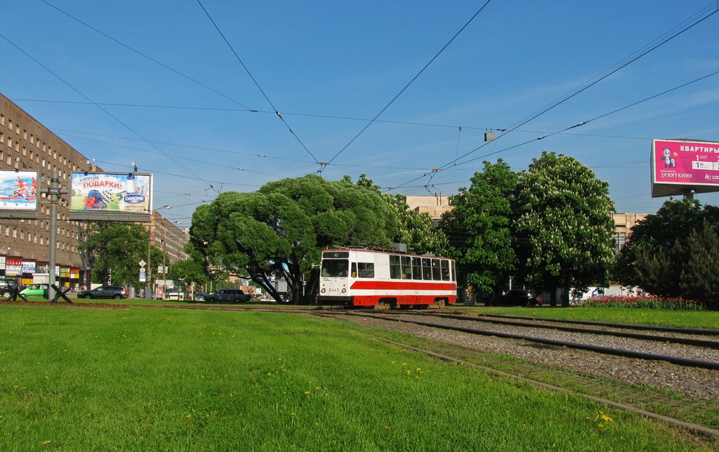 Sankt Petersburg, LM-68M Nr. 5445