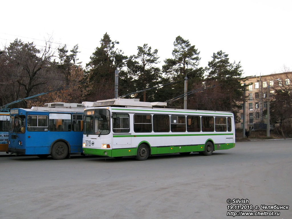 Chelyabinsk, LiAZ-5280 (VZTM) № 3719