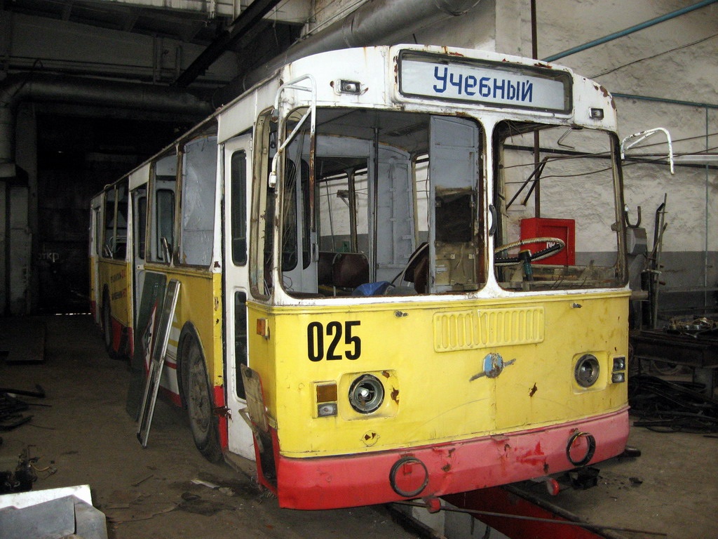 Новокузнецк, ЗиУ-682Г [Г00] № 025