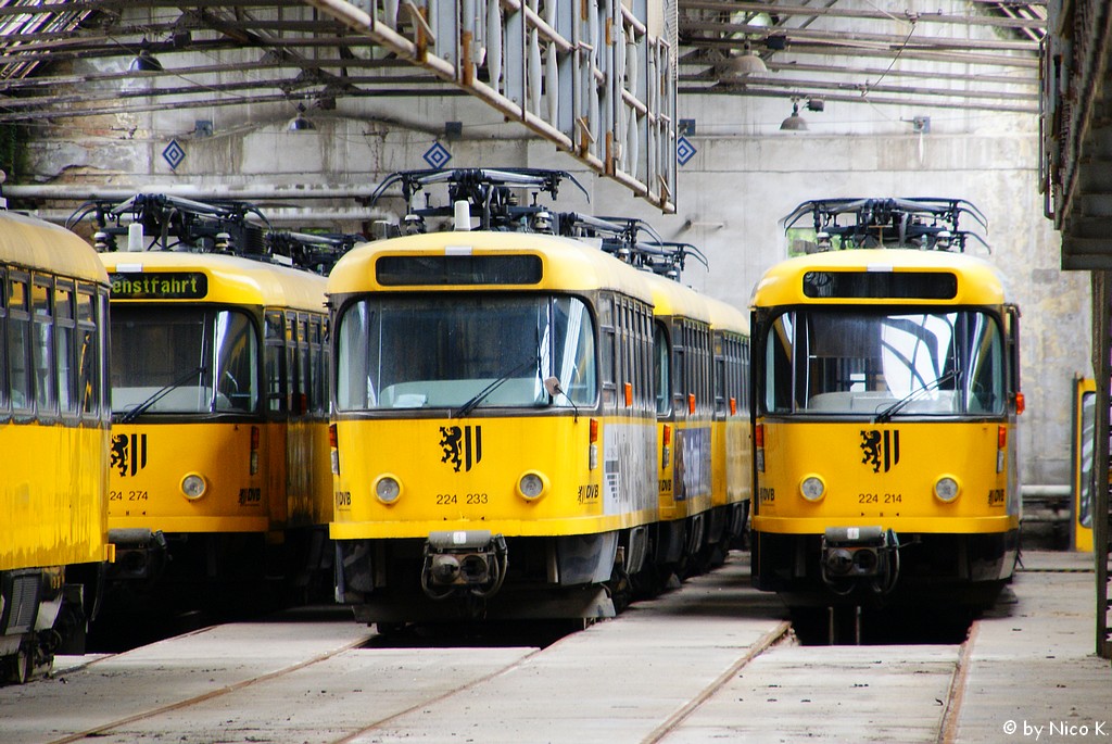 Dresden, Tatra T4D-MT Br. 224 233; Dresden, Tatra T4D-MT Br. 224 214; Dresden — Tram depot Tolkewitz (closed in 2003)