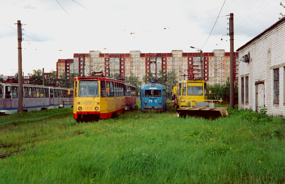 Nischni Nowgorod, 71-605A Nr. 3464; Nischni Nowgorod, MTV-82 Nr. РМ-2; Nischni Nowgorod, VTK-107 Nr. БАРС