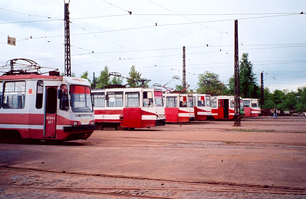 Sankt Peterburgas — Joint tramway-trolleybus depot