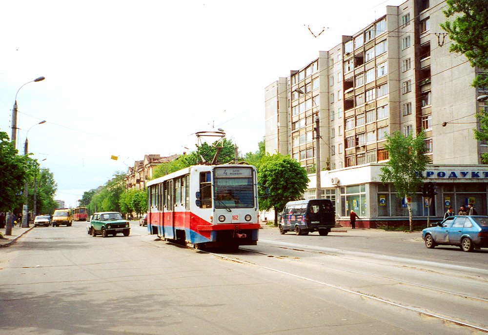 Тверь, 71-608К № 162; Тверь — Тверской трамвай в начале 2000-х гг. (2002 — 2006 гг.); Тверь — Трамвайные линии: Заволжский район