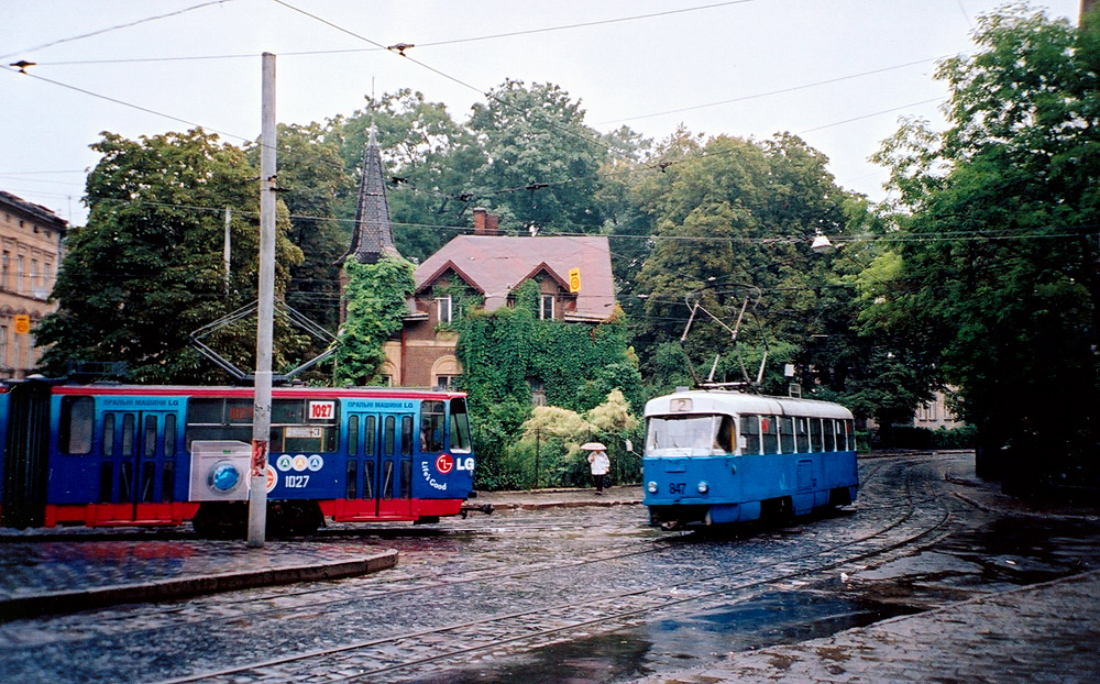 Львов, Tatra T4SU № 847; Львов, Tatra KT4SU № 1027
