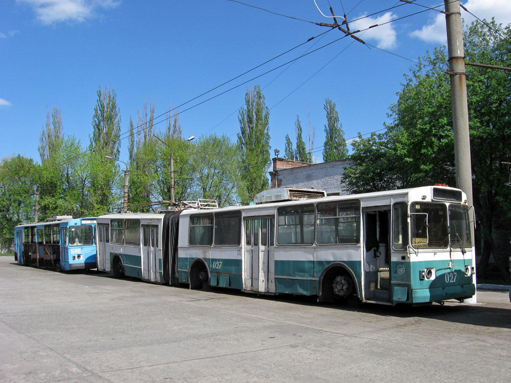 Кривой Рог, ЗиУ-683В01 № 027