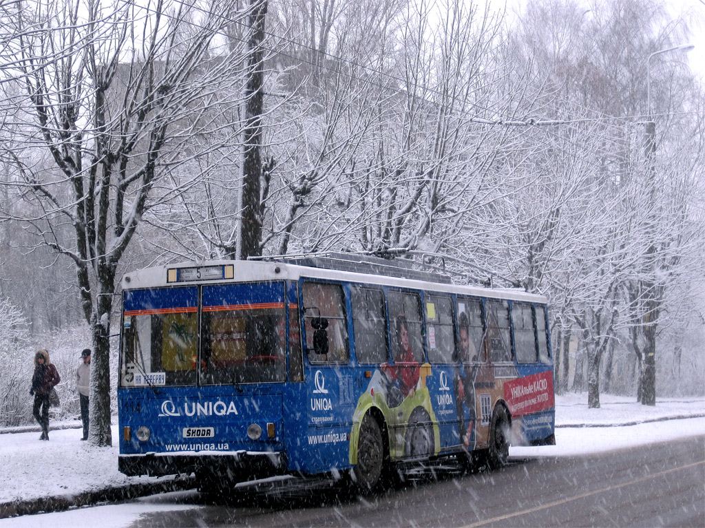 Тернополь, Škoda 14Tr89/6 № 114