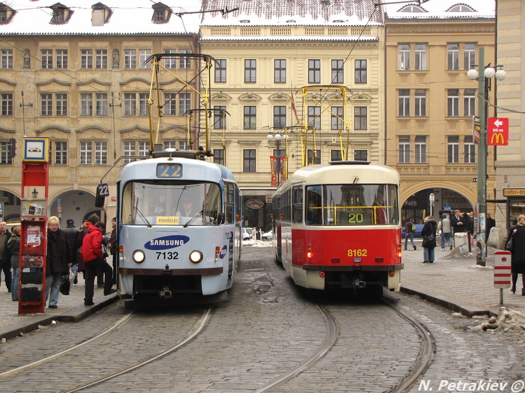 Прага, Tatra T3SUCS № 7132; Прага, Tatra T3R.PV № 8162