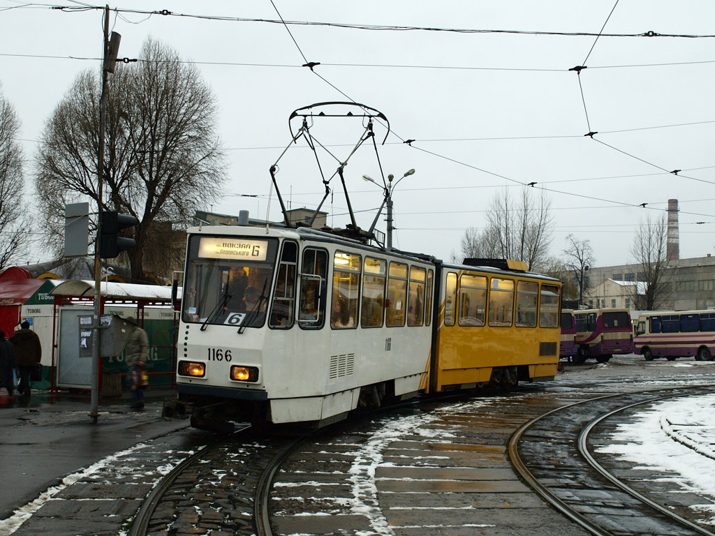 Львов, Tatra KT4D № 1166