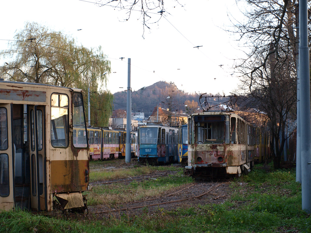 Львов, Tatra KT4SU № 1067; Львов, Tatra KT4SU № 1114